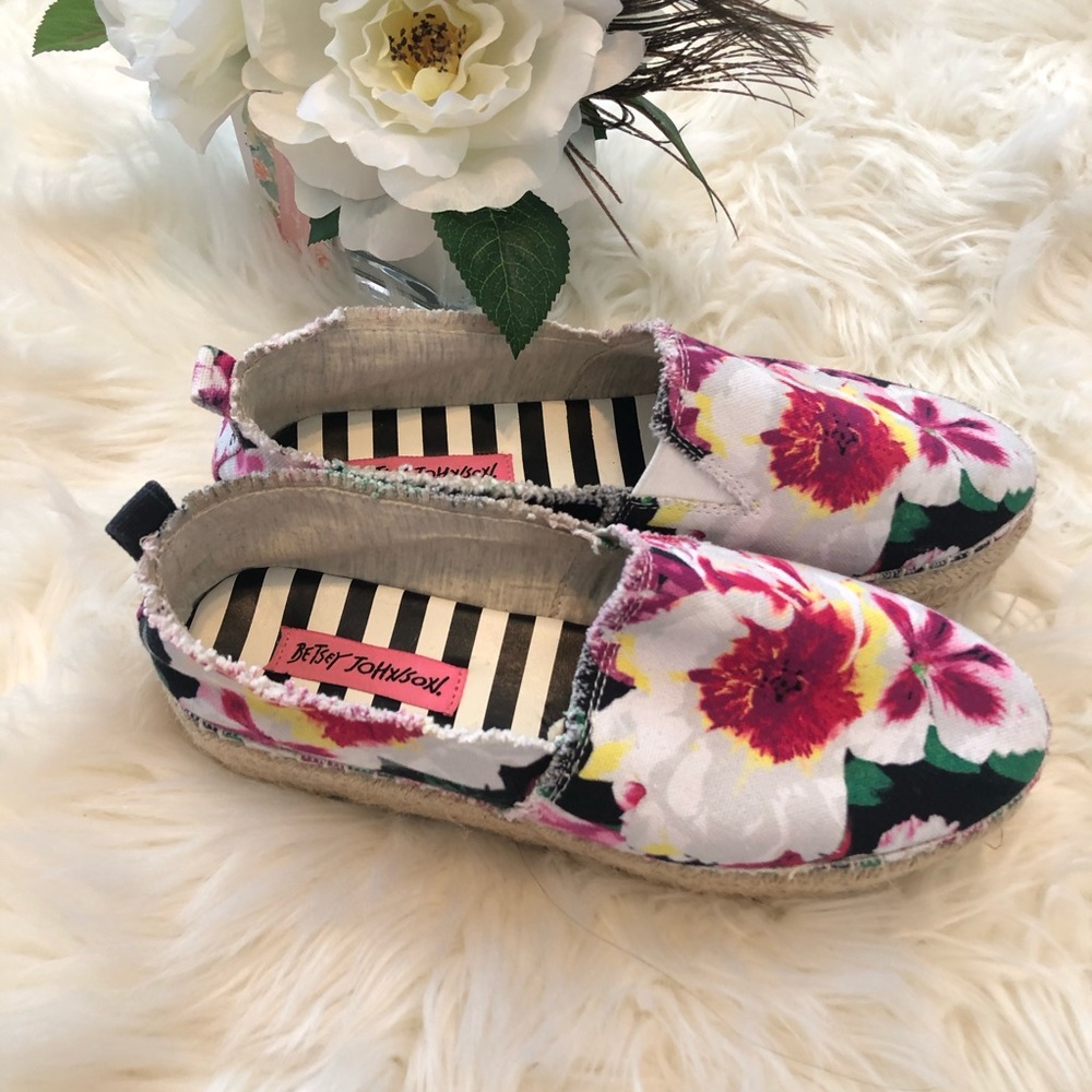 Betsey Johnson platform espadrilles